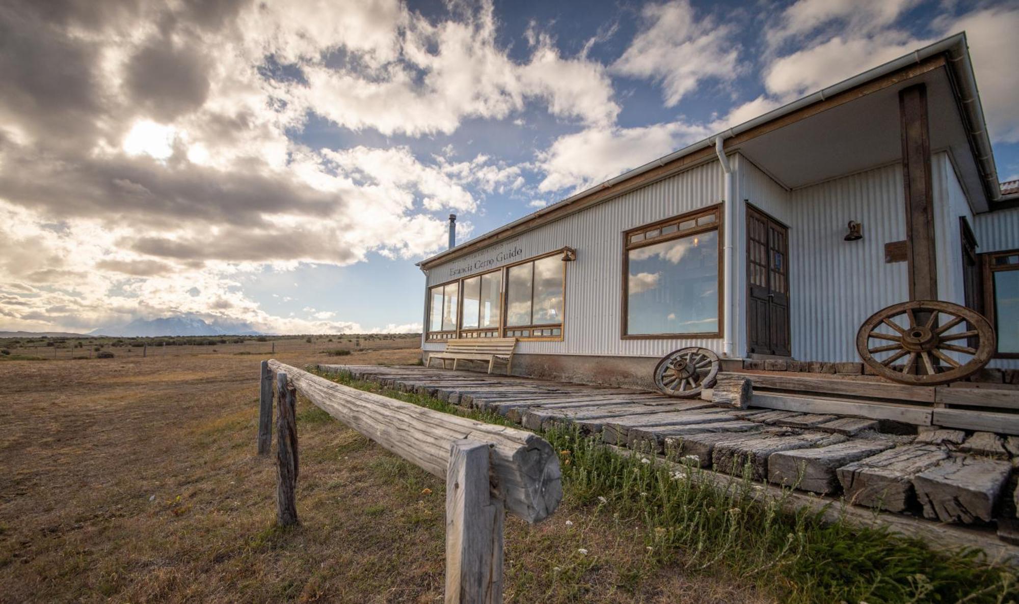 Estancia Cerro Guido Torres del Paine National Park Bagian luar foto